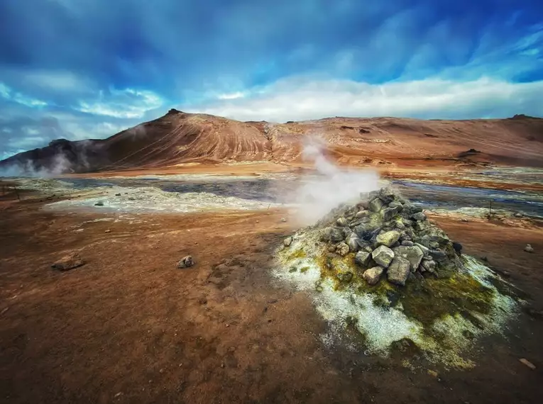 Island: Wo Naturkräfte und Legenden verschmelzen