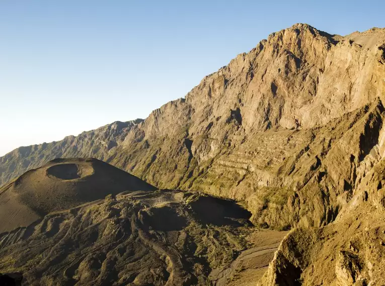 Tansania - Mount Meru Besteigung (Reiseverlängerung)