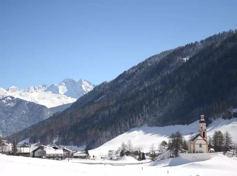 Schneeschuhtouren im stillen Obernbergtal