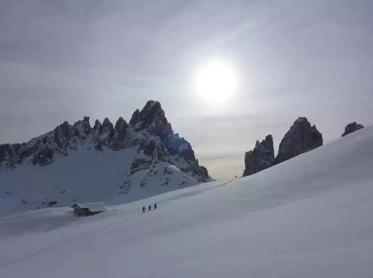 Genuss-Skitouren im Banne der Drei Zinnen