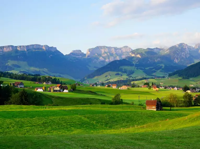 Individuelle Panoramawanderung von Appenzell nach Einsiedeln 