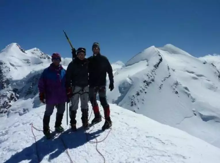 4000er Hochtourenwoche rund um die Britannia-Hütte