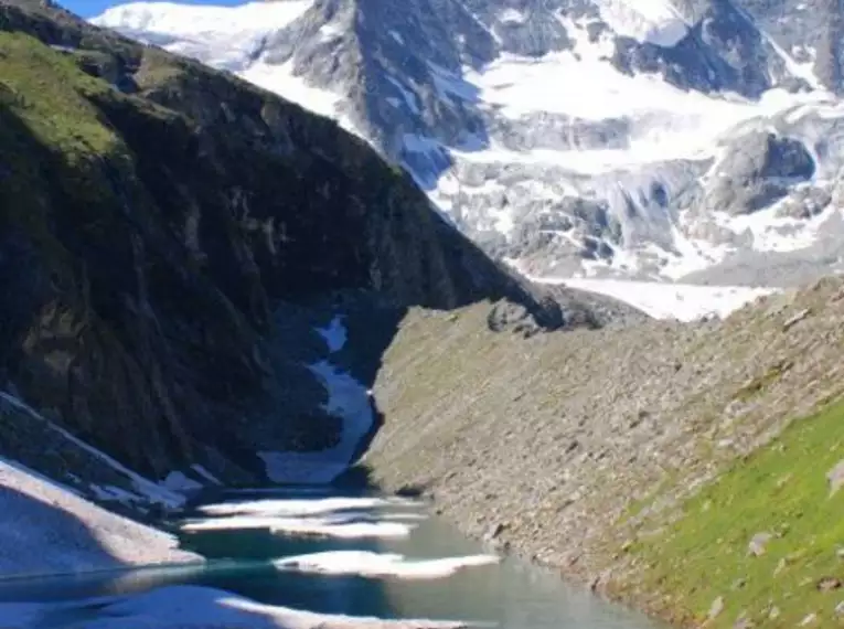 Im Festsaal der Bernina