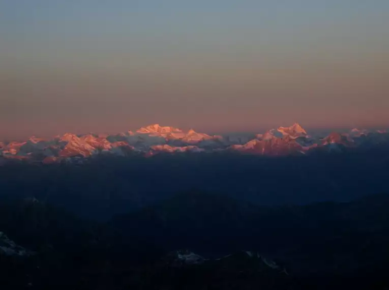 Im Mai auf die Dufourspitze