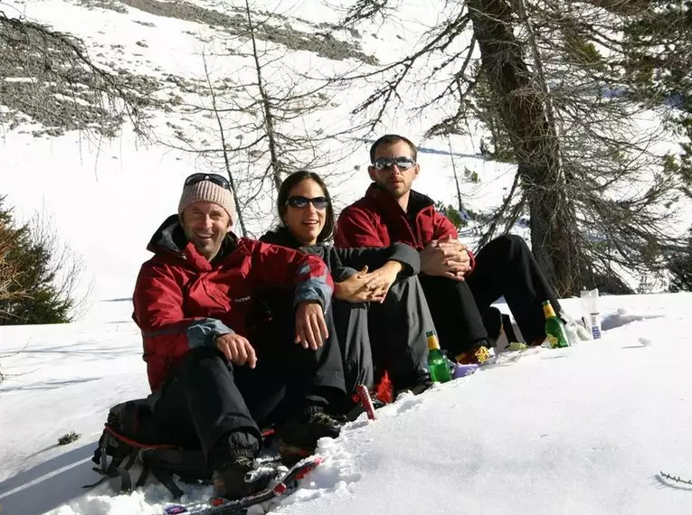 Schneeschuhtour mit Rodelspaß im Stubaital