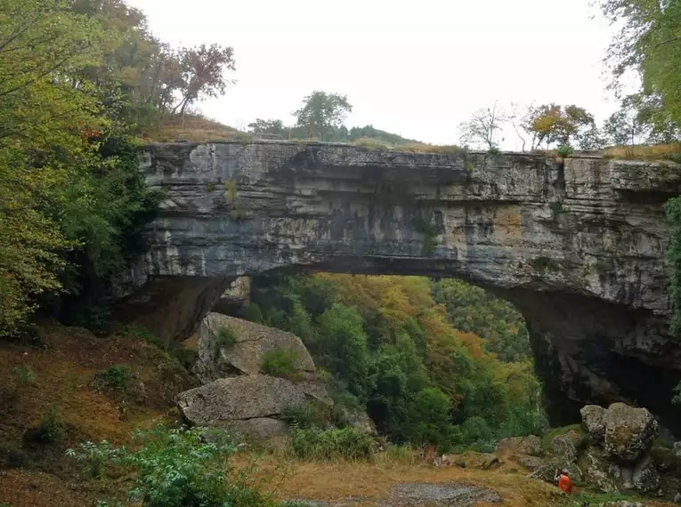 Fernwanderweg E5 von Rovereto nach Verona mit Gepäcktransport und Opernbesuch in der Arena