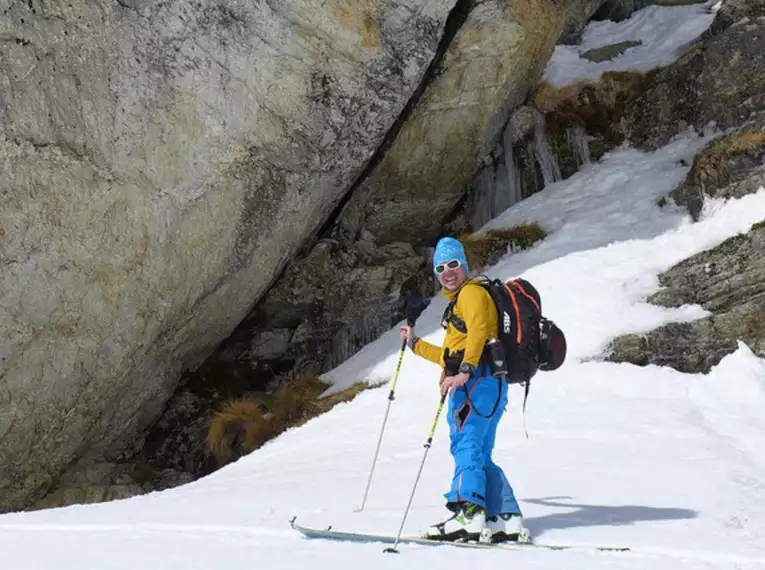 Genuss Skitourenwoche im Val Maira