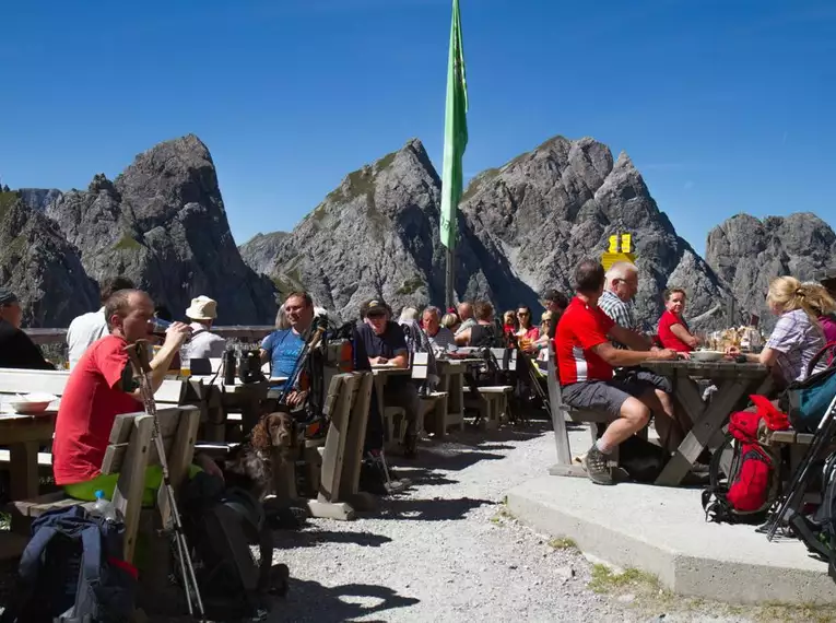 Dolomiten Höhenweg Nr. 1 - mit Gepäcktransport