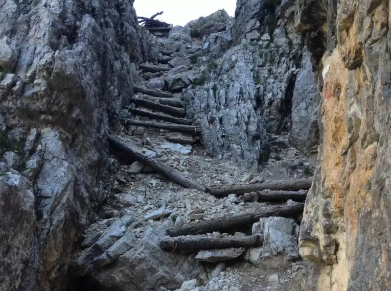 Dolomiten Höhenweg Nr. 1 - mit Gepäcktransport