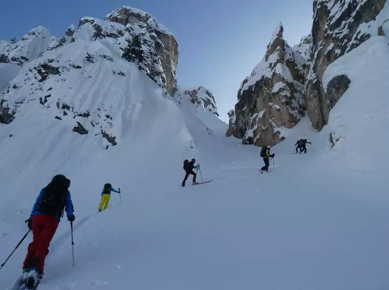 Anspruchsvolle Skitourendurchquerung der Dolomiten 