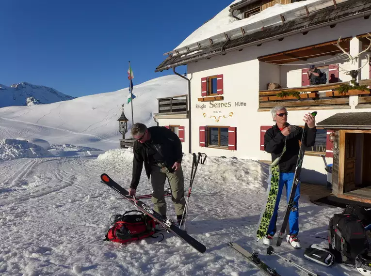 Einwöchige Dolomiten-Skidurchquerung