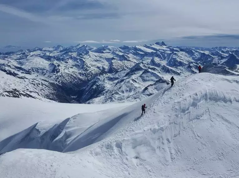 Vier Skitourentage rund um den Großvenediger