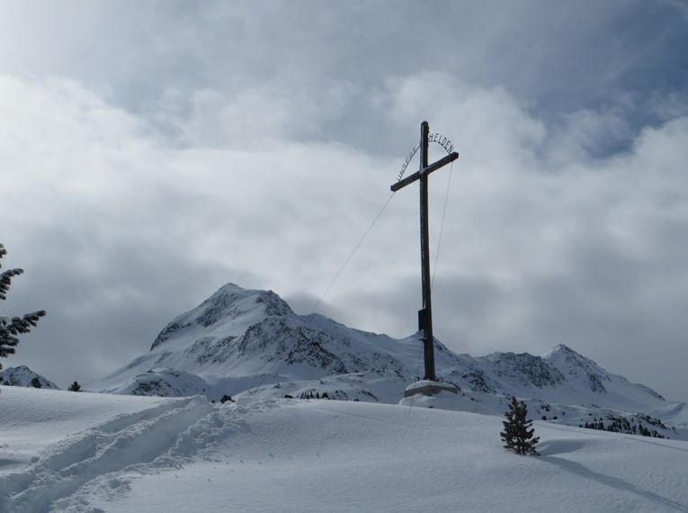 Schneeschuhwandern im stillen Obernbergtal