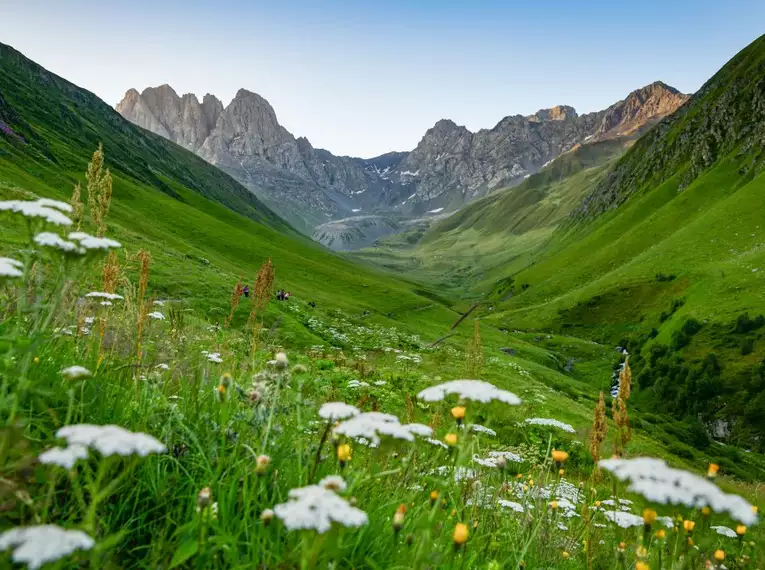 Georgien für Einsteiger: Naturwunder und Kulturschätze im Herzen des Kaukasus