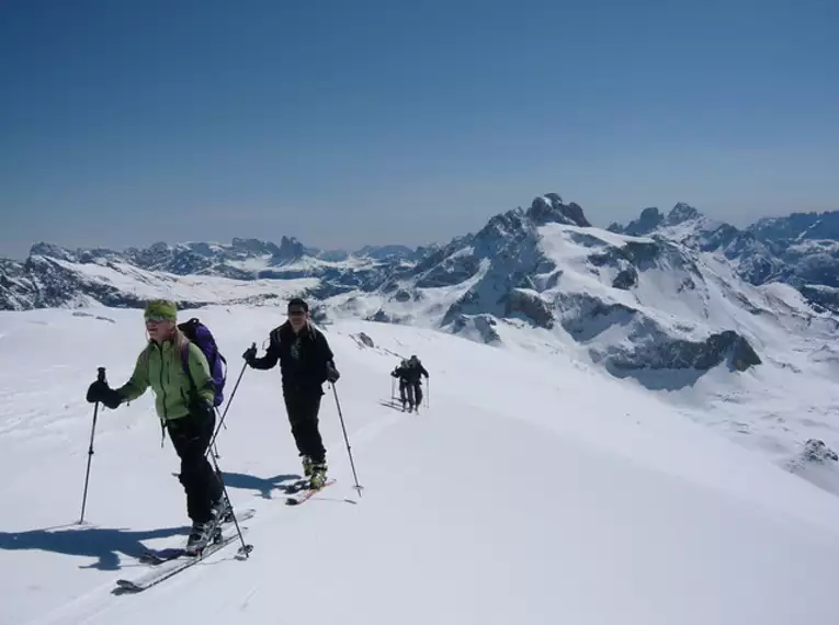 Genuss-Skitouren im Banne der Drei Zinnen