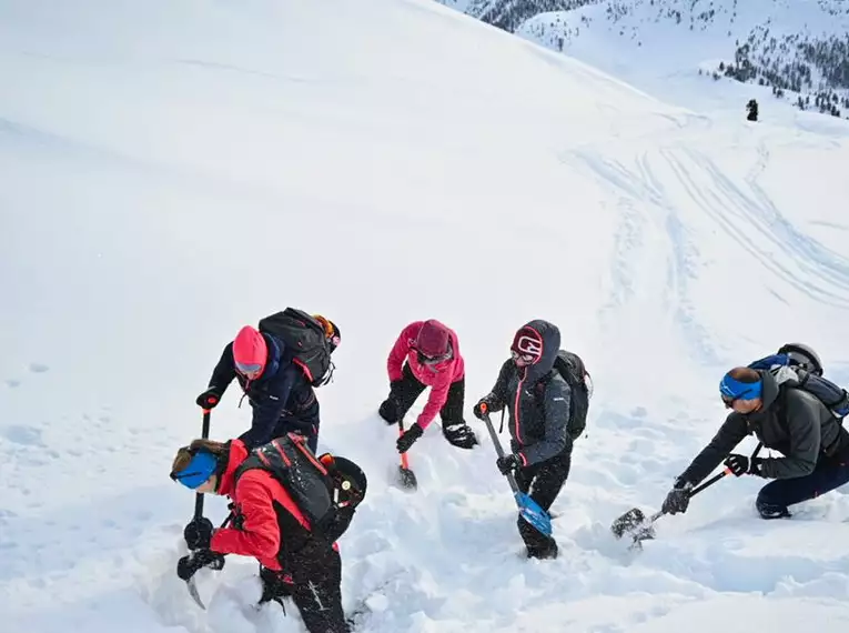 Skitourenkurs mit Hotelkomfort in Pflersch und Gsies