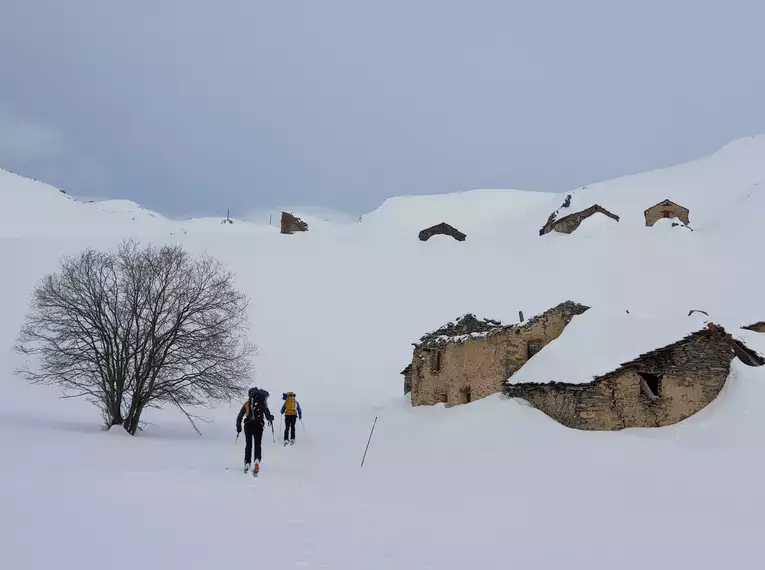 Schneeschuhwandern im Val Maira