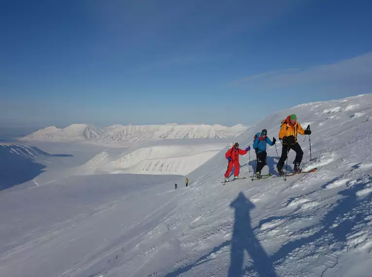 Skitouren Spitzbergen - Sail & Ski Komfort