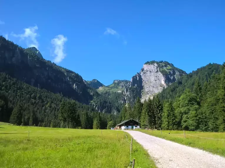 Der Isarwinkel - die schönsten Touren im bayrischen Voralpenraum