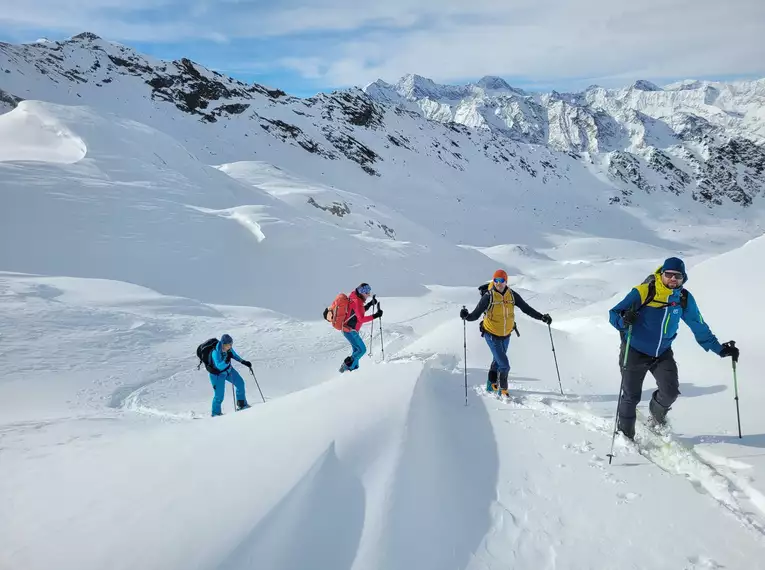 Skitouren Timmelsjoch - Hoch über dem Tal