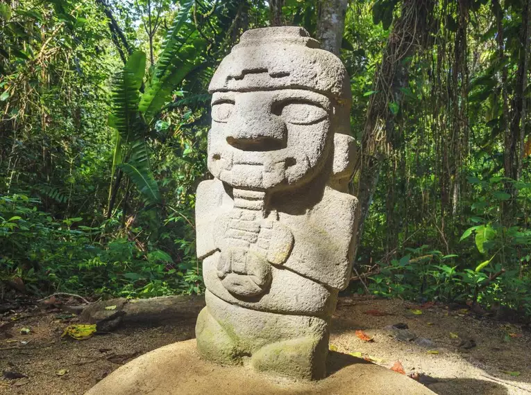 Auf den Spuren von El Dorado: Abenteuer in Kolumbiens Natur und Kultur