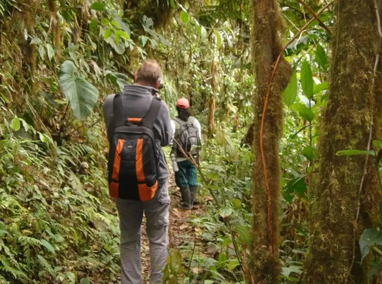 Ecuador auf verborgenen Wegen entdecken