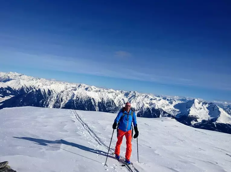 Skitouren Timmelsjoch - Hoch über dem Tal