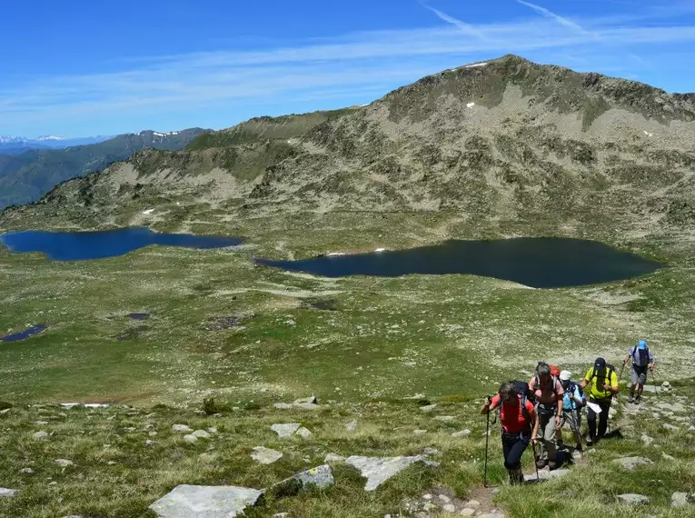 Die Zentralpyrenäen von einem Standort erwandern