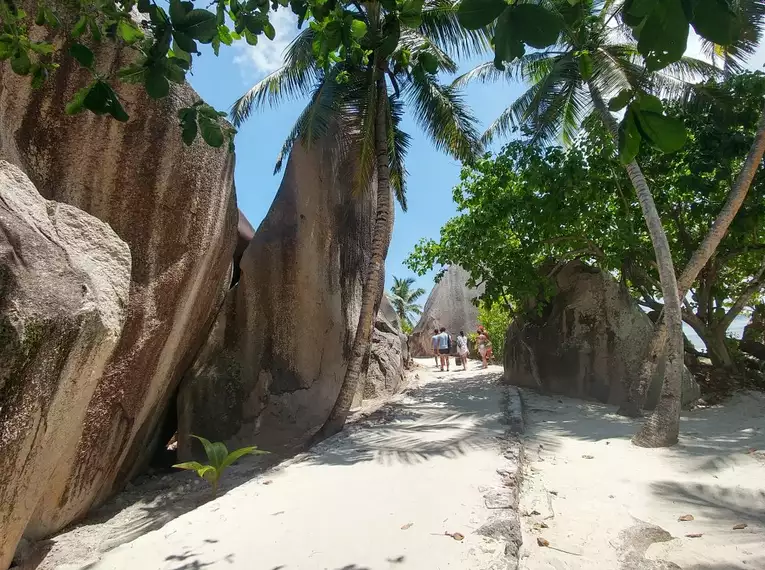 Seychellen - Inselabenteuer zwischen Traumstränden und Granitfelsen